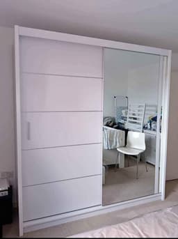 Sliding door wardrobe